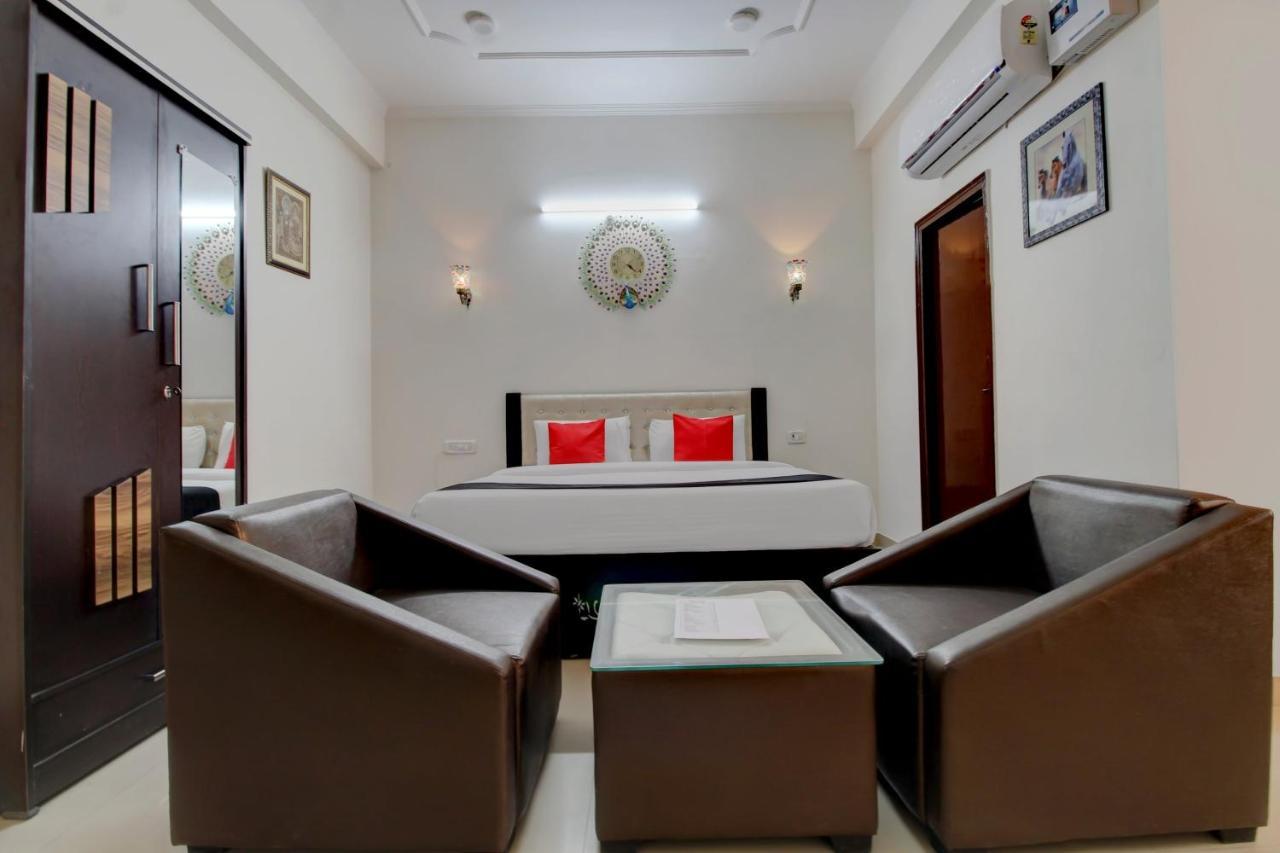 Elegance Resort Mathura Exteriör bild